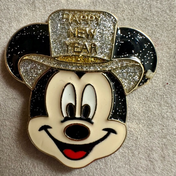 Disney X Baublebar MICKEY MOUSE Happy New Year Earring - Picture 2 of 4